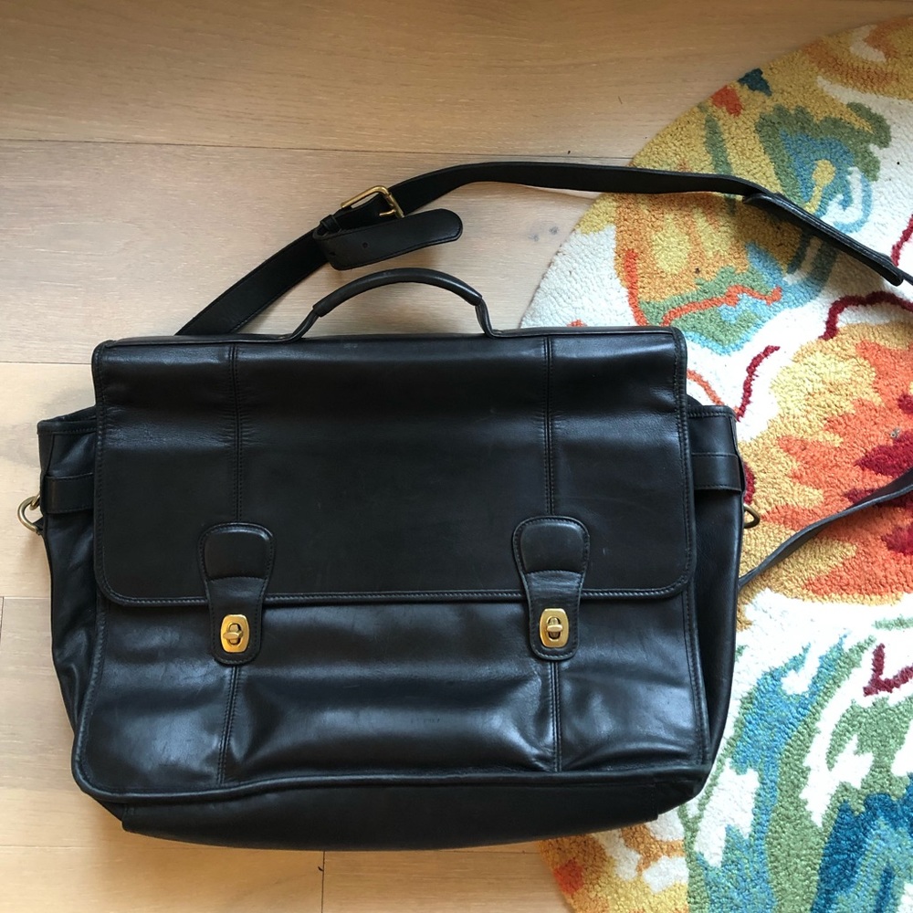 Black Leather Buckle Coach Computer Bag / Briefcase - Model 0546